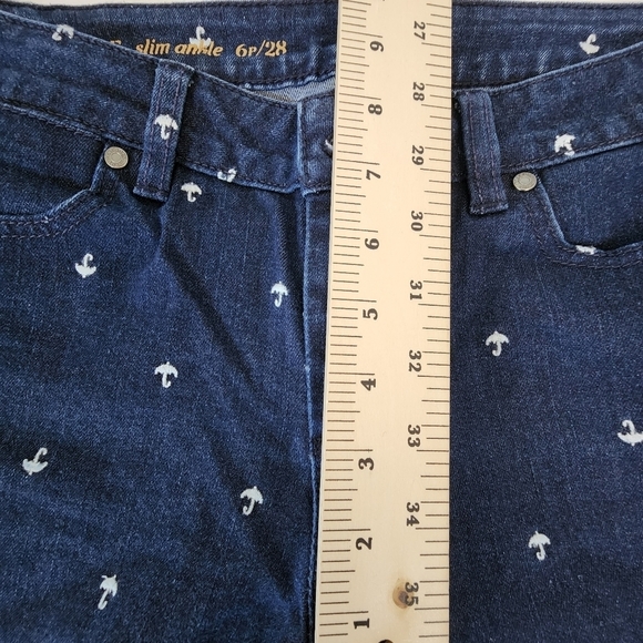 Talbots Dark Wash Embroidered Umbrella Women's Jeans Size 6p / 28 - Picture 4 of 8